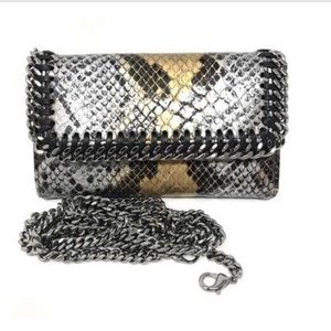 Stella McCartney Falabella WOC MISSING THE CHAIN